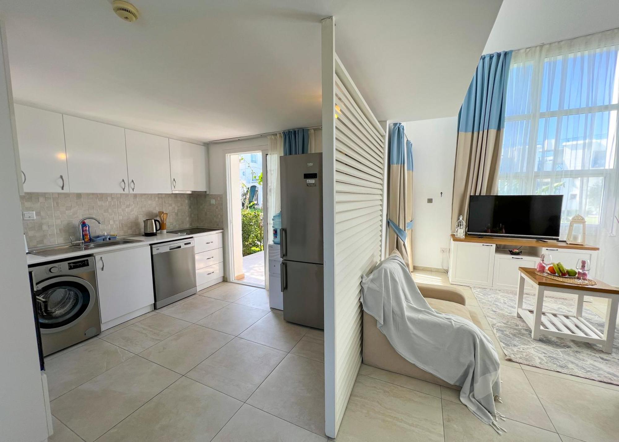 קיירניה Garden Loft Apt With Pool In Alsancak Kyrenia מראה חיצוני תמונה